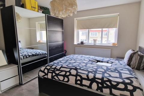 53 Compton Crescent, London, N17 7LB