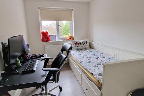 53 Compton Crescent, London, N17 7LB
