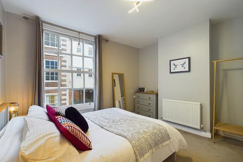 2 bedroom maisonette for sale, Castle Street, Chester, CH1