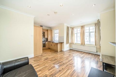 1 bedroom flat to rent, Durnsford Road, London SW19