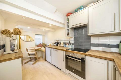 1 bedroom flat for sale, Limes Grove, London SE13