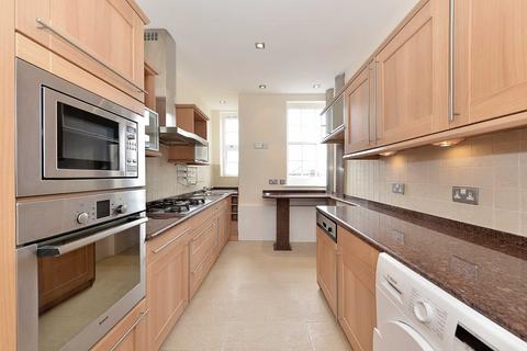 3 bedroom apartment to rent, St Johns Wood Court, St John's Wood Road, London, NW8