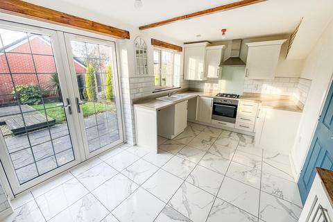 5 Egan Close, Weldon, Corby, NN17 3NB