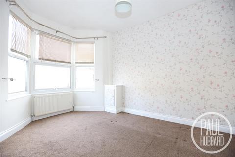 3 bedroom terraced house to rent, Lorne Park Road, Lowestoft, Suffolk