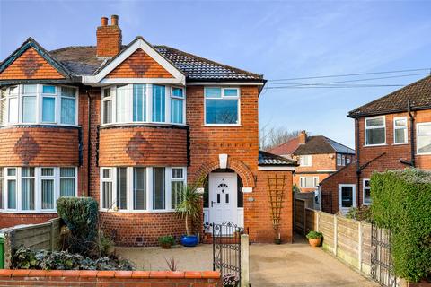 3 bedroom house for sale, Redfern Avenue, Sale M33