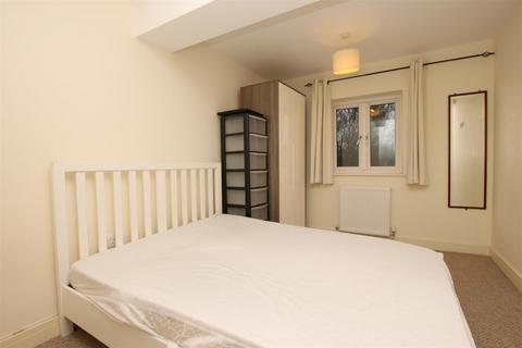 1 bedroom flat to rent, 80a Brookfield Park, Bath BA1