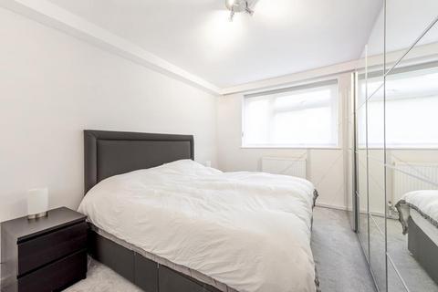 2 bedroom flat to rent, Haverstock Hill, London, NW3