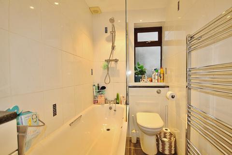 31 Campden Close, Witney, OX28 5YH