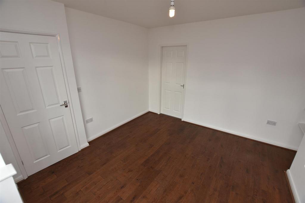 Living Room 3.JPG