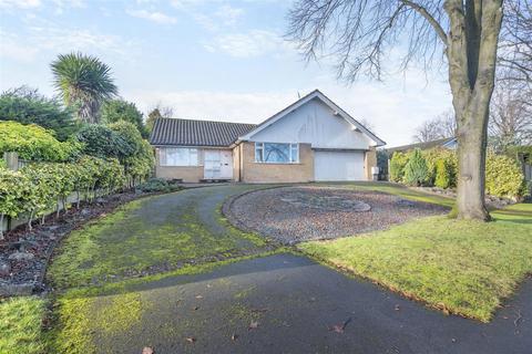 3 bedroom detached bungalow for sale, Parkland Close, Mansfield