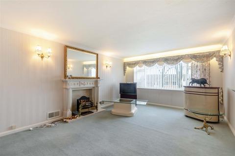 3 bedroom detached bungalow for sale, Parkland Close, Mansfield