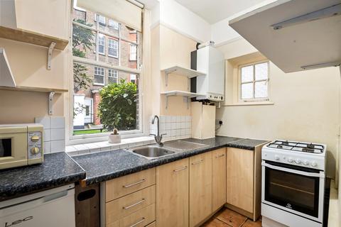 2 bedroom flat for sale, Arlington Park Mansions, Sutton Lane North, Chiswick W4