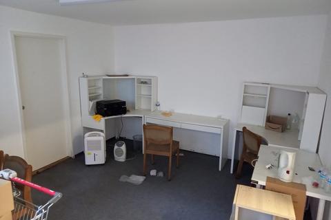 Storage to rent, Church Gate, Leicester LE1