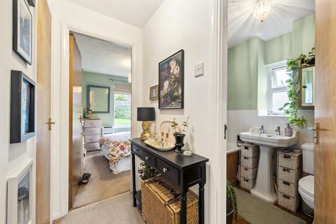 1 bedroom ground floor maisonette for sale, Windmill Rise, Kingston upon Thames KT2