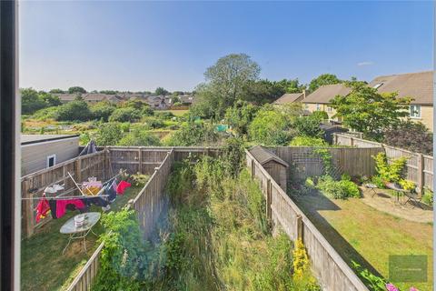 2 bedroom terraced house for sale, Chaffinch Drive, Trowbridge BA14