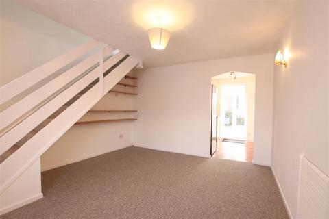 2 bedroom terraced house to rent, Chatsworth Road, Chichester