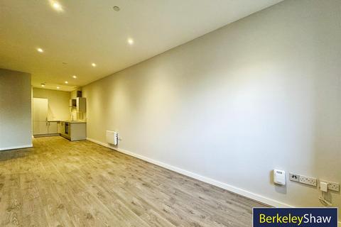 1 bedroom apartment for sale, Sky Gardens, Crosby Road North, Waterloo, Liverpool