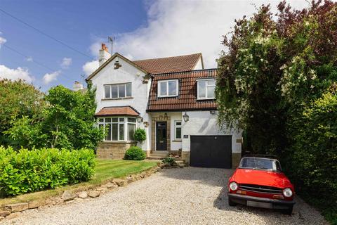 4 bedroom detached house for sale, Wayside Mount, Leeds LS14