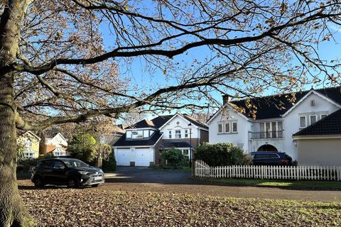 5 bedroom detached house for sale, LANGDALE DRIVE, ASCOT, BERKSHIRE, SL5 8TQ