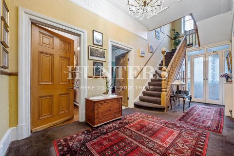 7 bedroom detached house for sale, Mapesbury Conservation, NW2