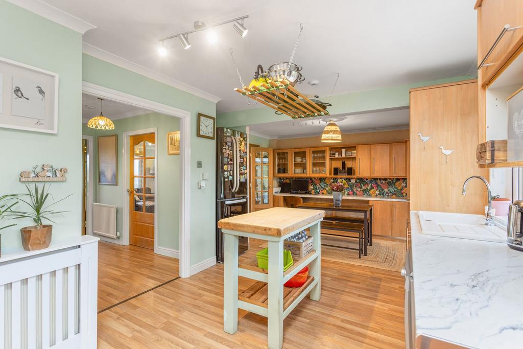 Kitchen Diner