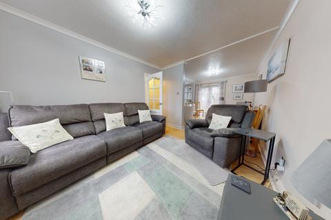 3 bedroom end of terrace house for sale, Gloucester Place, County Durham SR8