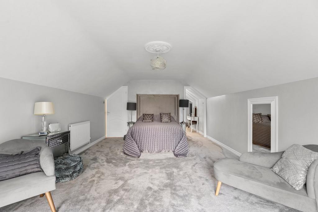 Principle Bedroom First Floor