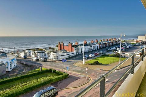 3 bedroom flat for sale, Marina, East Sussex, Bexhill on Sea, TN40