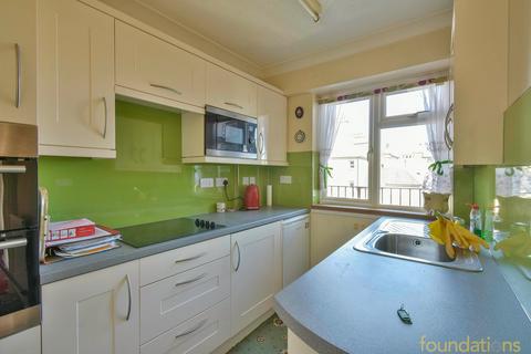 3 bedroom flat for sale, Marina, East Sussex, Bexhill on Sea, TN40