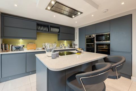 6 Liveridge Close, Henley-in-arden, B95 5FX