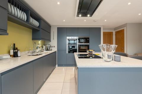 6 Liveridge Close, Henley-in-arden, B95 5FX