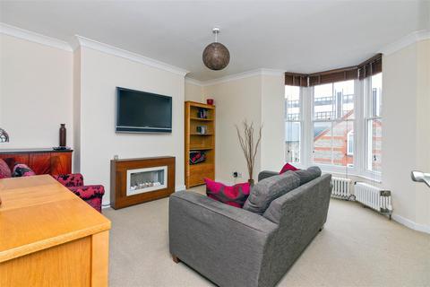 1 bedroom flat for sale, Portland Road, Worthing