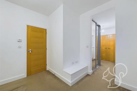 3 Copse Drive, Rowhedge, Colchester, CO5 7DU
