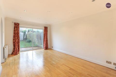 3 bedroom semi-detached house to rent, Harefield Road, Hertfordshire WD3