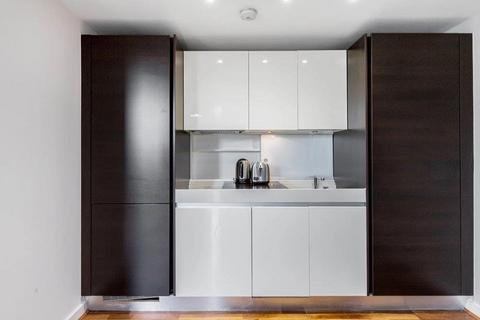 1 bedroom apartment for sale, 1 Lamb's Passage, London EC1Y