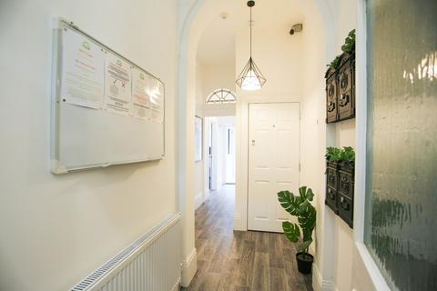 Studio to rent, Suite 3, 35 King Street, Luton, Bedfordshire, LU1 2DW