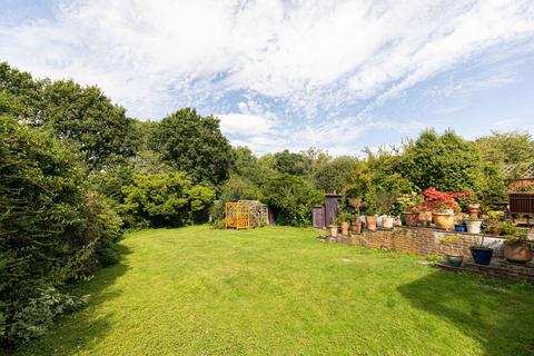 3 bedroom detached house for sale, Crowborough Road, Uckfield TN22