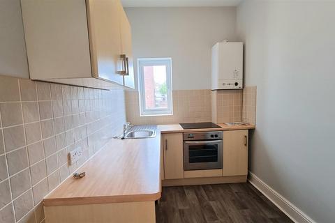 1 bedroom flat to rent, Elm Avenue, Nottingham NG3