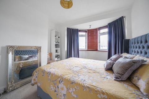 13 Worple Close, Harrow, HA2 9ST