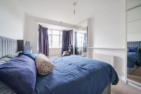 13 Worple Close, Harrow, HA2 9ST