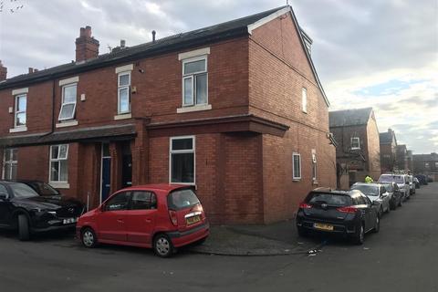 1 bedroom apartment to rent, Henbury Street, Manchester, M14