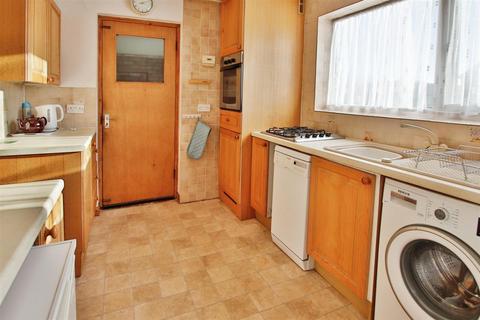 3 bedroom semi-detached house for sale, St. Cuthberts Close, Locks Heath