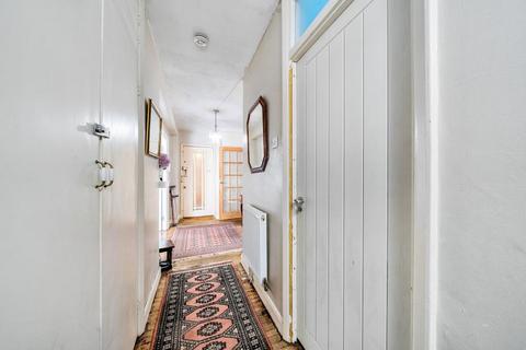 3 bedroom flat for sale, Beaufort Park, Beaufort Drive, NW11