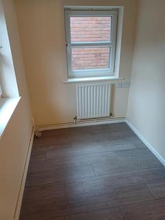 2 bedroom apartment to rent, 38-40 Linden Road, Bedford MK40