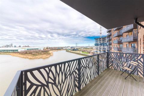 2 bedroom apartment for sale, Cityview Point, London E14