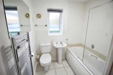 2 bedroom flat for sale, Garrington Road, Worcestershire B60