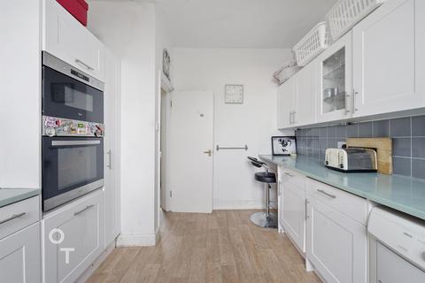 2 bedroom flat for sale, Queens Crescent, NW5