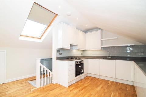 3 bedroom apartment for sale, Hampton Road, Teddington, Middlesex, TW11