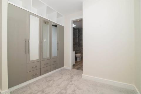 3 bedroom apartment for sale, Hampton Road, Teddington, Middlesex, TW11