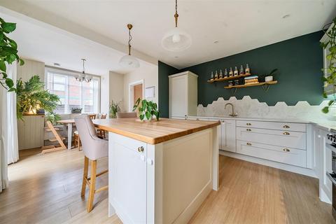 3 bedroom semi-detached house for sale, Princes Street East, Exeter